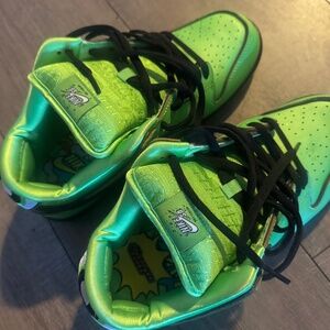 Nike SB Dunk Low Powerpuff Girls “Buttercup” Men’s Size 11 Rare Limited Edition
